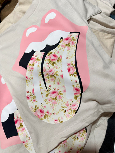 Floral tongue  tee